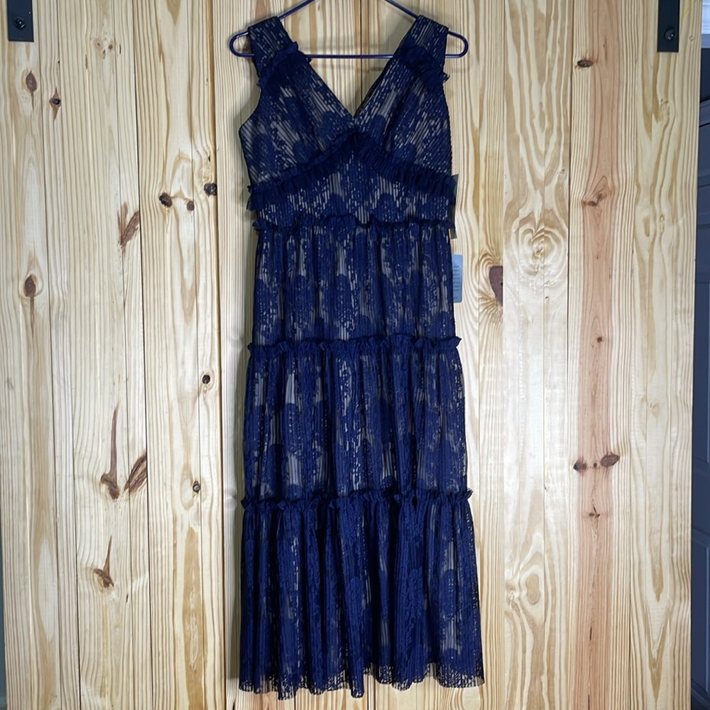 Maggy London Dress. Size 4. - Picture 2 of 5